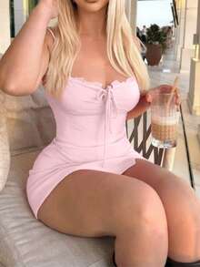 Đầm nữ VIVINA màu trơn gợi cảm, dây mảnh, phối ren, thắt nơ phía trước, xẻ tà bên, ôm sát, thích hợp mặc mùa hè, đa năng và thanh lịch. - Màu Hồng baby - Xem 6