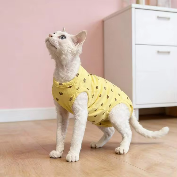Sleeveless Shirt For All Cat Breeds, Cute Heart Design, Breathable & Lightweight For Home Interaction, Suitable For Ragdoll, Sphynx, Hairless Cats, Soft & Skin-Friendly Contrast Color Tank Top - Yellow - View 10