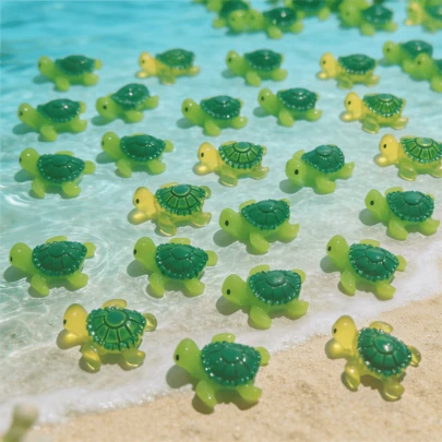 6pcs Mini Resin Green Turtle Figurines, Random Mixed Styles, Cute Cartoon Glow-In-The-Dark Small Turtle Miniature Landscape Decor Statues, Micro Ocean Animal Turtle Resin Miniatures For Garden, Aquarium, DIY Crafts And Party Decorations