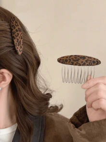 1件韩式时尚豹纹发梳，美发造型工具，倒梳梳，发夹，发卡，发饰，发爪夹 - 彩色 - 查看 6
