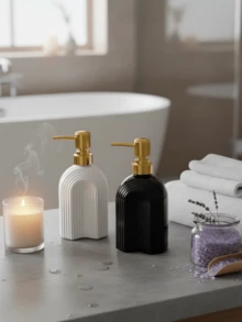 1 bình đựng xà phòng rửa tay cao cấp phong cách Bắc Âu - Một bình đựng sữa rửa tay được thiết kế sáng tạo, chế tác từ thủy tinh cao cấp. Bình đựng có thể tái sử dụng này có các đường cong trang nhã, vừa là bình đựng xà phòng tiện dụng cho phòng tắm, vừa là vật trang trí đầy phong cách cho nội thất nhà bạn. - Nhiều màu - Xem 6