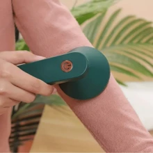 Portable Hair Ball Trimmer, Electric Hair Ball Remover, Six-Blade Design, Powerful Ball Remover, Powerful Motor One-Button Start, USB Charging 300mAh Large-Capacity Lithium Battery, Suitable For Clothing, Fabrics, Bedding, Carpets And Sofas. - Multicolor - View 3