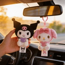 SANRIO 官方三丽鸥樱花与爱心系列：酷洛米和美乐蒂毛绒钥匙扣 - 可爱卡通毛绒玩具，可用作钥匙扣或包包挂饰 - 彩色 - 查看 2