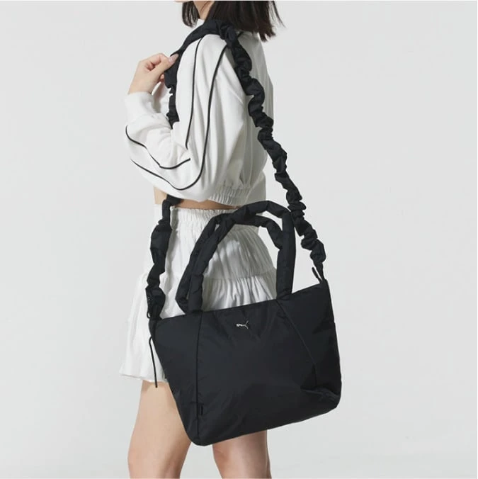 PUMA 品牌標誌標誌雲朵肩背腋下包手提包單肩包托特包 女款 - 黑色 - 查看 1