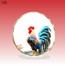 雄鸡摆件,羽毛艳丽,姿态挺拔,成为花园中生动的焦点,为绿意盎然的景致增添动感与自然之美。雄鸡“黎明啼鸣”的习性,也赋予了它唤醒活力、守护家园的寓意,常用于装饰庭院和阳台,传递积极向上、充满活力的生活气息。它象征着好运和繁荣;红金相间的羽毛代表财富,挺拔的啼鸣象征着突破障碍、迎接光明,也象征着勤奋、信实、辟邪、招财纳福,使其成为承载美好寓意的吉祥物。 - A - 查看 11