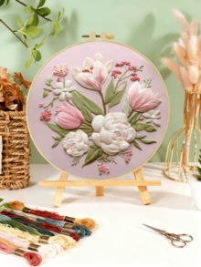 1件 15*15cm/5.9*5.9in-20*20cm/7.9*7.9in 精美花卉刺繡套件，DIY手工刺繡套件，適合成人初學者，居家禮物，女性縫紉禮物，含使用說明書、印花布料、刺繡框、針與線 - A - 查看 3