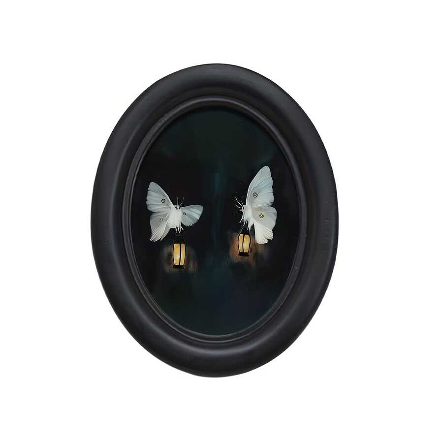 哥特式椭圆形木质相框，饰以蝙蝠和桃花树图案 - 手工编织纤维板墙饰，尺寸 4.16 x 5.25 英寸，适用于家居和办公装饰