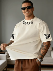 Camiseta casual de manga corta de cuello redondo con estampado de letras de hombro caído para hombre, adecuado para uso diario y deportes y fitness - Caqui - Ver 3