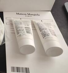 Maison Margiela Mason Margiela 慵懒周末沐浴露和身体乳套装，50毫升，保湿滋养，持久留香 - 沐浴露+身體乳 - 查看 2