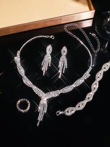 时尚新娘首饰套装，包括水钻项链、耳环、手链和弹力戒指 - 彩色 - 查看 3