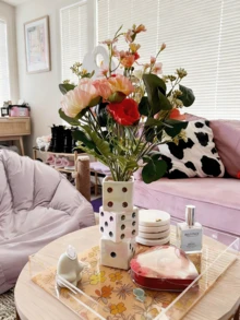 Black And White Dice Vase, Minimalist Style, Retro Home Decor, Suitable For Desk, Bookshelf, Dining Table, Bar Cart And Vanity. Unique And Fashionable Room Decor. Ideal Gift For Birthday, Graduation And Back To School Supplies. - Multicolor - View 5