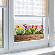 1pc Wooden Flower Box With Colorful Tulips Static Window Sticker, Faux Floral Decor, Countryside Atmosphere Window Decal For Living Room - A - View 3