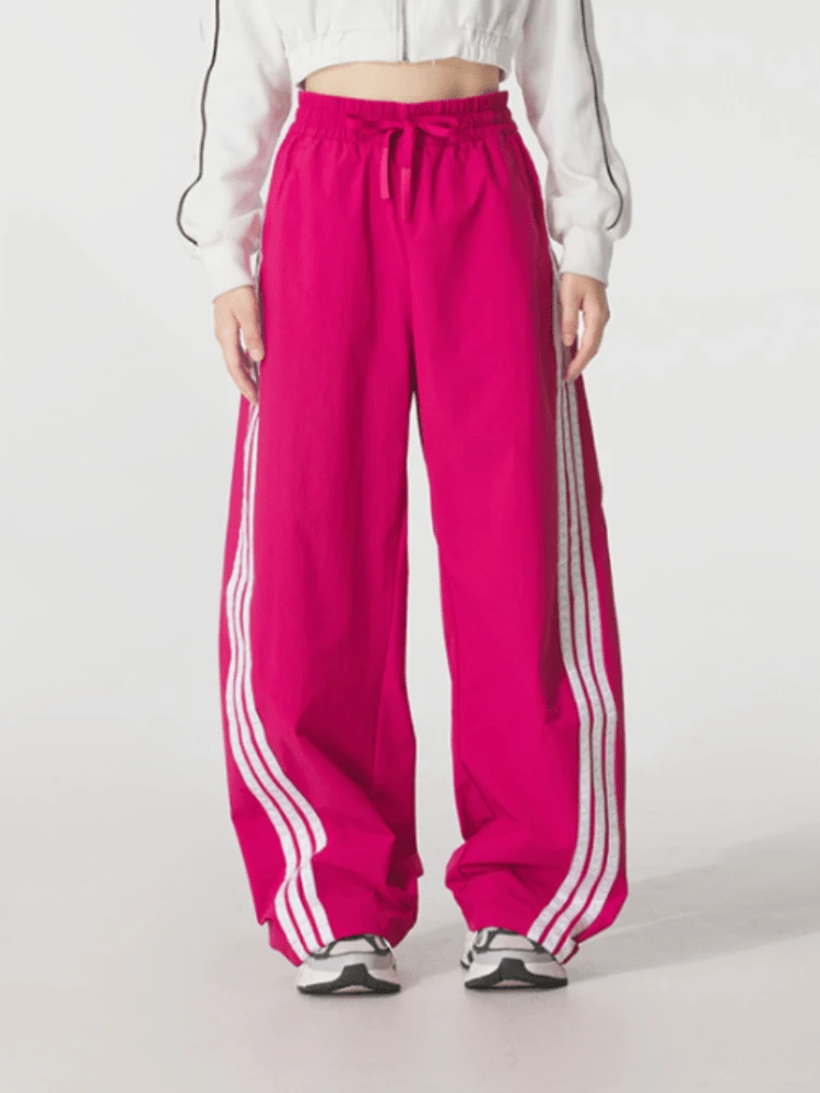 Adidas STORY WOVEN BANANA PANT 舞蹈风阔腿直筒抽绳休闲运动裤（女款） - 玫紅色/白色 - 查看 1