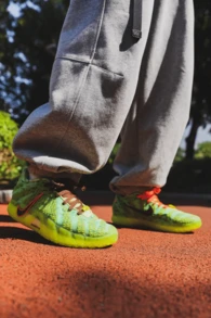 Giày bóng rổ Nike Ja 3 Morant III "SPOOKY SEASON" EP Comfort Halloween Phiên bản giới hạn dành cho nam, có khả năng bật nảy tốt. - Vàng chanh xanh - Xem 9