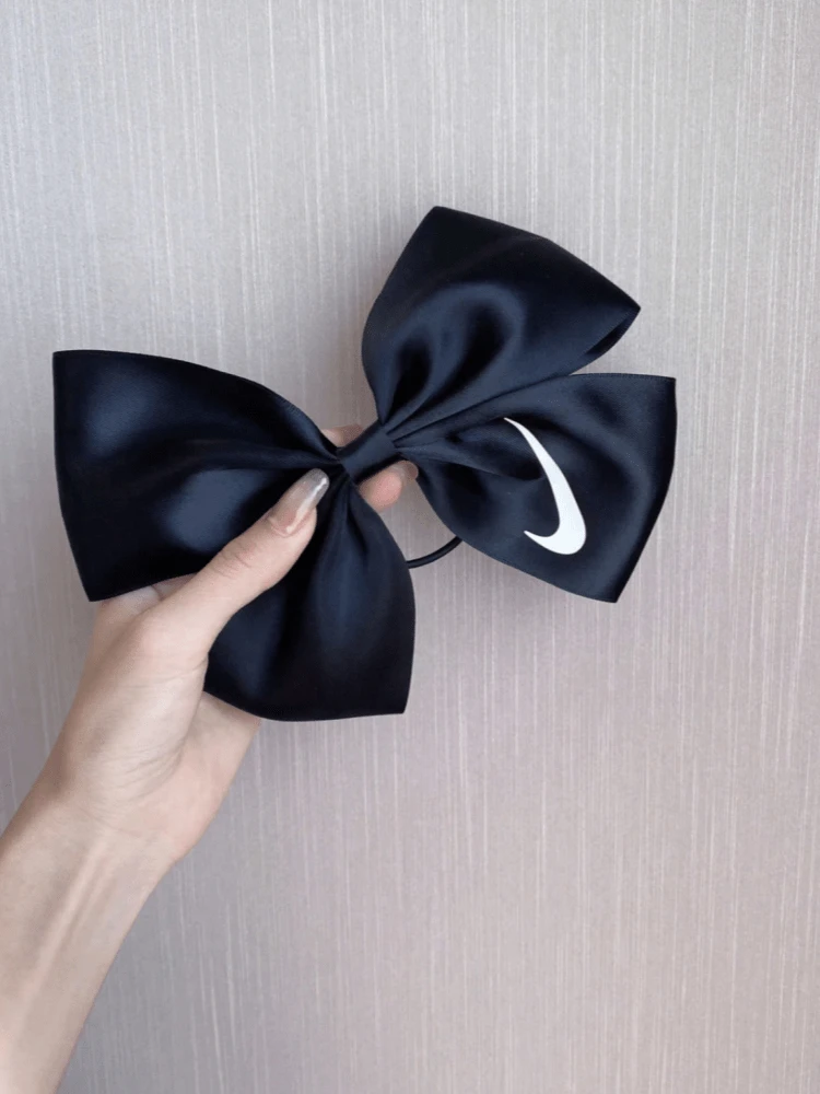 Nike Hair Bow 黑色蝴蝶結髮帶 女款CZ0545-010 - 黑色 - 查看 1