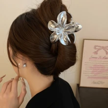 1pc Glossy Acrylic Flower Hair Claw Clip - Silver - View 3