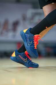 Caitlin Clark x Nike Zoom Kobe 5 Protro “Indiana Fever”舒適百搭 防滑耐磨 低筒 籃球鞋 男女同款 藍色 - 藍色 - 查看 4