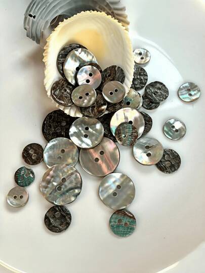 50pcs 10/15mm Vibrant Natural Shell Sewing Buttons - Buttons With Dual Hole, Assorted Colors, Ideal For Crafts, Apparel, And Fashion Design - Perfect For DIY Enthusiasts And Sewing Lovers