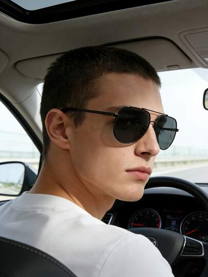 枪灰色双梁飞行员复古个性时尚眼镜，男女通用，金属镜框，适合街头摄影、驾驶、度假、时尚穿搭、派对、日常佩戴