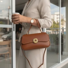 Elegant Structured Women's Handbag With Removable Strap. Made Of Premium Synthetic Leather. - 駝色 - 查看 2