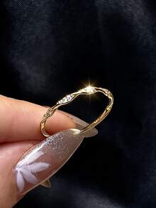 1枚S925纯银扭绳设计合成锆石戒指，优雅高贵，适合女性日常佩戴。 - 金黃色 - 查看 3