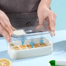 1 Piece Of Kitchen 10 Compartment Ice Making Box With Lid, No Need To Open Lid Ice Making Mold, Ice Mold Soft Rubber Self-Made Pressing Ice Compartment, Summer Ice Making Tool - Multicolor - View 6