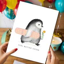 1张趣味企鹅鼓励卡，可爱的企鹅手捧A字和郁金香，适合作为慰问礼物送给家人、朋友、同学等，祝愿早日康复，“祝你早日康复” - 均碼 - 查看 8