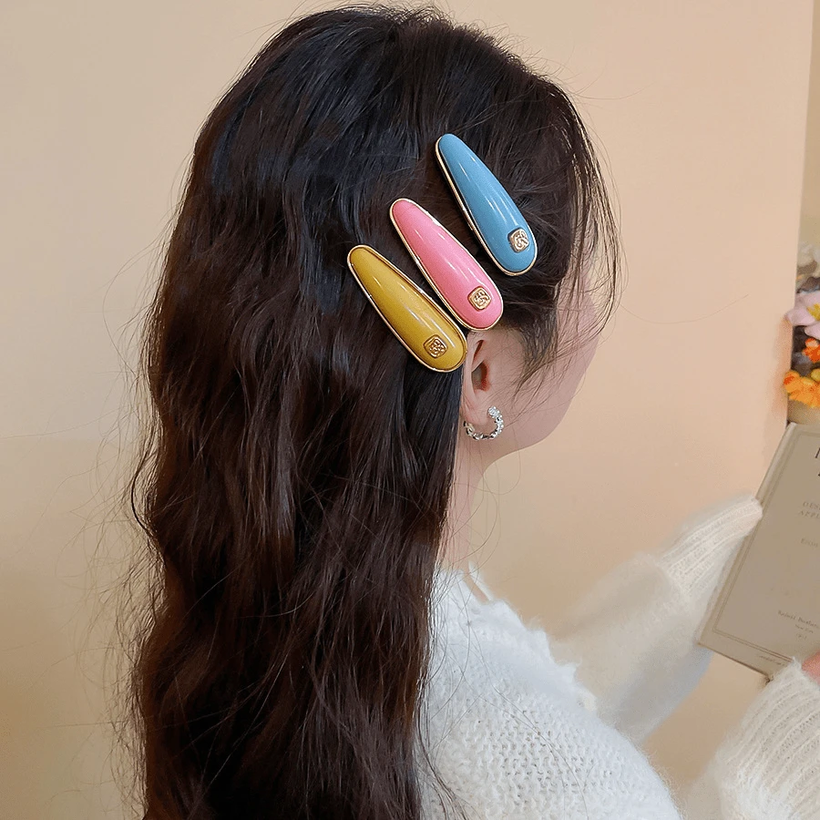 一款时尚简约的方形金属水滴形发夹 - 彩色 - 查看 1
