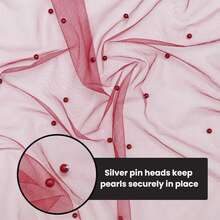 Khăn trải bàn bằng vải organza màu đỏ tía ánh ngọc trai, thích hợp cho trang trí bàn ăn theo mùa, trong suốt, các dịp lễ, đám cưới, sinh nhật, tiệc mừng em bé và các buổi họp mặt gia đình khác. - Màu Đỏ Sâu - Xem 6
