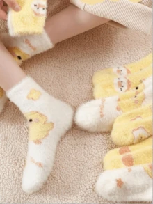 1/2/3 Pairs Random Color Women's Cute Cartoon Duck Pattern Fluffy Plush Warm Casual Home Mid-Calf Socks - Multicolor - View 2