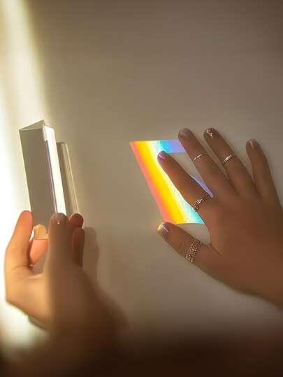 1pc High-Quality Glass Prism, Optical Triangular Prism, Transparent Crystal Glass Decor, Elementary School Teaching Photography Rainbow Photo Triangular Piece - Physics Education Dispersion And Spectrum Teaching Tool, Photography Science Experiment, Ideal Gift For Student Science Enthusiasts, Handheld Physics-Themed Design