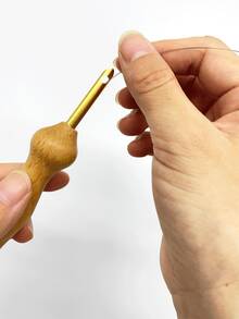 Beginner Punch Needle Embroidery Tool, Brass Needle, Comfortable Large Handle With Threader, Easy To Grip And Durable, Suitable For Carpet Making, Coasters, Wall Hangings, Handmade Home Decor - Large Wooden Handle Poking Needle - View 6