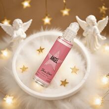 1瓶10毫升无酒精菊花香氛球，清新持久，温和不刺激。中性喷雾，留香持久，不含酒精，散发迷人香气。小巧瓶身设计，方便携带，让您随时随地沉浸于迷人香氛之中。 - 多色 - 查看 3