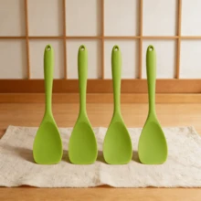 [2/4/6 piezas] Juego de espátulas de silicona suave, espátula multiusos para cocinar, rasqueta, utensilios de cocina resistentes al calor para sartenes antiadherentes, diseño sin costuras, apto para lavavajillas (azul/naranja/rojo/rosa/verde) - Ver 16