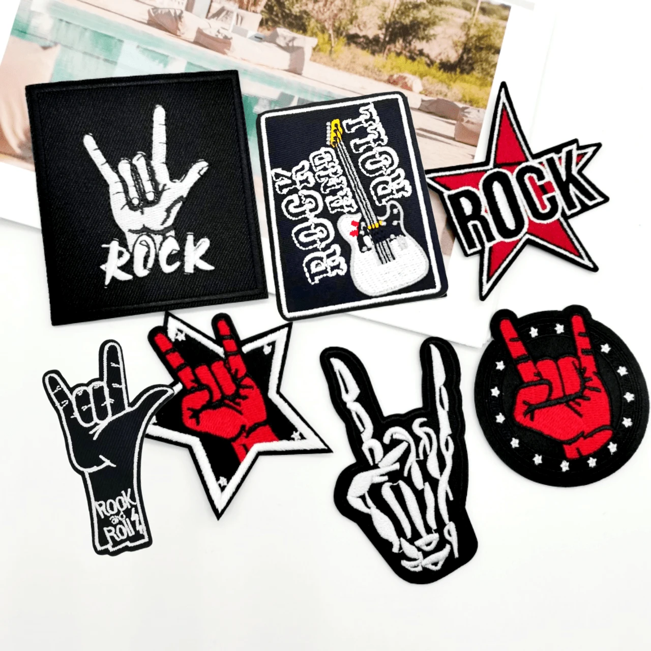 7 pezzi Toppe ricamate stile rock and roll, applicazioni per abbigliamento, giacche, cappelli, zaini, jeans - termoadesive/cucibili - A - Visualizzare 1