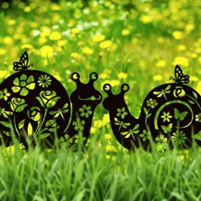 2D Flat, 2pcs Acrylic Snail Garden Stakes With Floral Silhouette Design - Rustic Farmhouse Outdoor Decor, Black Weather-Resistant Acrylic Lawn Ornaments, Suitable For Yard, Patio And Garden