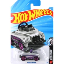 Mattel Mattel 1:64比例风火轮合金玩具车，第26E和26F批次。适合把玩或收藏展示，型号C4982，收藏级，逼真玩具车，送给男孩的绝佳礼物。 - 彩色 - 查看 16