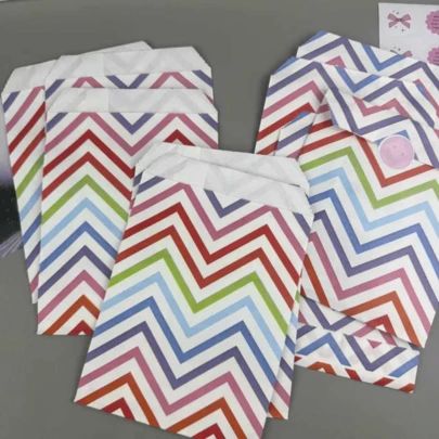 100pcs 4.7x6.7 Inch Gift Packaging Bags, Including Holiday Gift Packaging Paper Bags, High-End Packaging Paper Bags, Accessory Small Gift Paper Bags, Colorful Striped Pattern Paper Bags, Party Gift Packaging Bags, And Creative DIY Decorative Gift Paper Bags, Suitable For Holidays, Weddings, Birthdays, Party Gift Bags, And Gift Packaging Paper Bags