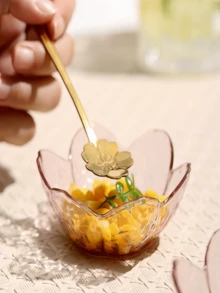 2/4/6/10件套樱花酱料碟套装，粉色樱花造型水晶塑料开胃菜盘、蘸酱碗、品尝盘、盛菜盘、调味盘、小碟，以及冰淇淋、小吃、酱油调味碟。它还可以盛放零食、首饰和点燃蜡烛。实用又美观，营造出浓郁的樱花氛围。 - 彩色 - 查看 4