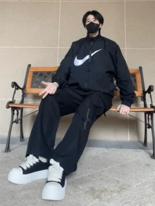 Nike Logo印花防風休閒寬鬆連帽外套 女款 黑色 - 黑色 - 查看 11