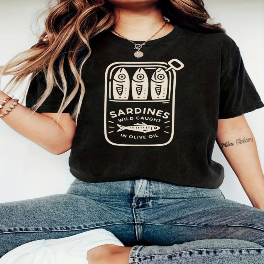 Camiseta Oversize Extra grande para mujer con estampado de atún en aceite de oliva - Top casual de manga corta y cuello redondo, adecuado para las cuatro estaciones, tejido duradero con diseño de pescado capturado en libertad, temática de cocina italiana lavable a máquina para fiestas y ropa casual - Multicolor - Ver 1