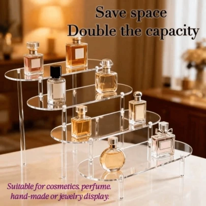 1个透明亚克力多层展示架，多功能桌面亚克力收纳架，适用于展示小型摆件、香水、化妆品、饰品等。多层透明收纳架，可用作蛋糕架、香水架、家居装饰展示架、珠宝和化妆品展示架。
