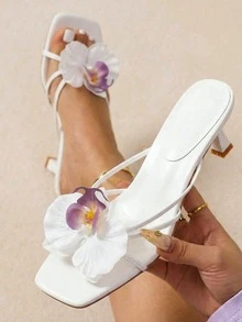 planare 新款3D立体花卉装饰高跟凉鞋,优雅低跟高跟鞋,适合海滩、派对、约会和婚礼等场合,可搭配比基尼、连衣裙,夏季时尚优雅高跟凉鞋,新娘高跟鞋 - 白色加白紫色花 - 查看 2