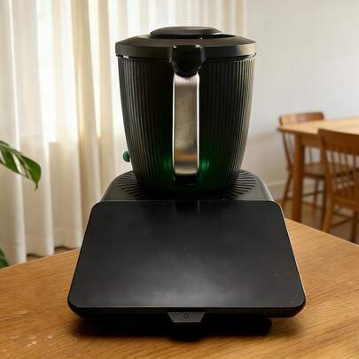 Premium TM7 Display Cover | Protection For Your Display - Perfect Fit For Thermomix TM7 - Easy Installation, Flexible And Impact-Resistant, Snug Fit Without Loosening, Made Of High-Quality Black