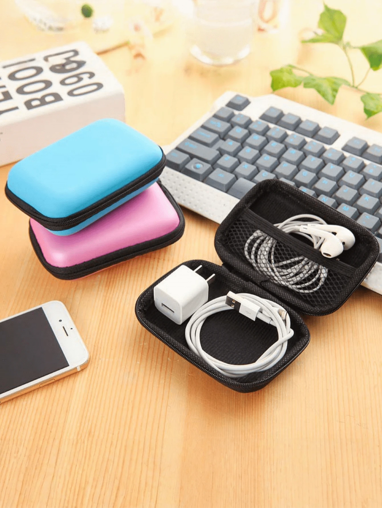 2pcs Data Cable Organizer Pouch & Playing Card Storage Box, 11.5 X 8 X 4 Cm, Protects Cards From Moisture And Dust, Suitable For Outdoor Activities (Random Color) - Multicolor - View 1
