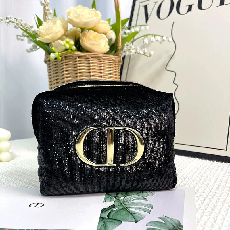 Dior Materiel Black Shiny Glossy Velvet Makeup Bag With Gold Logo, High-End And Stylish Makeup Bag. - Black - View 1