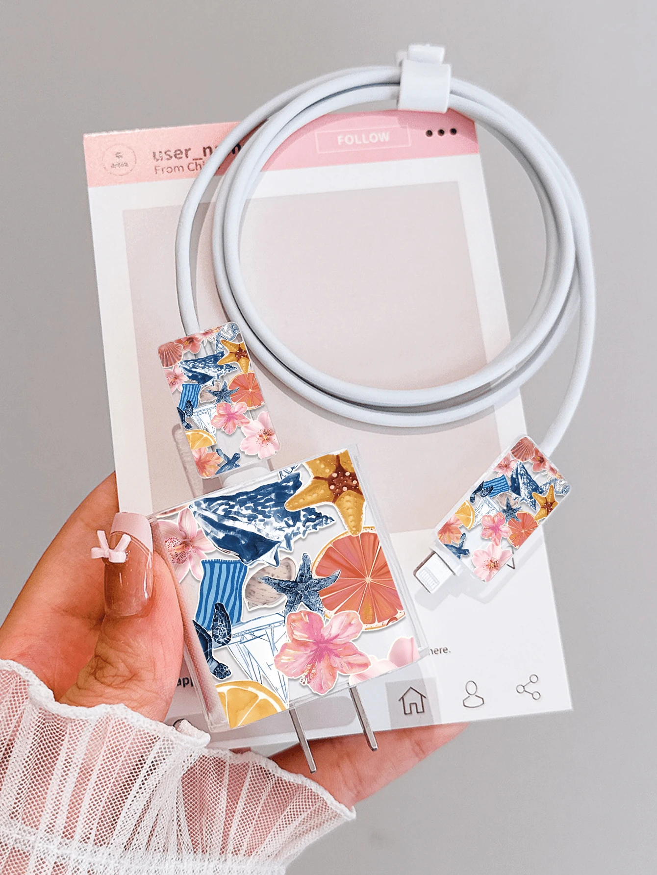 4件套夏季海洋元素手机充电器保护套，数据线整理套装 - 20W/18W充电器适配器，适配器头保护套，兼容 11/12/13/14/15/16/13 Pro Max/16 Pro Max/17 Pro Max - 彩色 - 查看 1