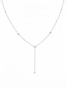 A Stainless Steel Necklace Is Fresh And Natural, With Warm Air. Golden Young Women Are Exclusive To Daily Commuting, Wearing A Spring Outing Atmosphere. - necklace - View 3