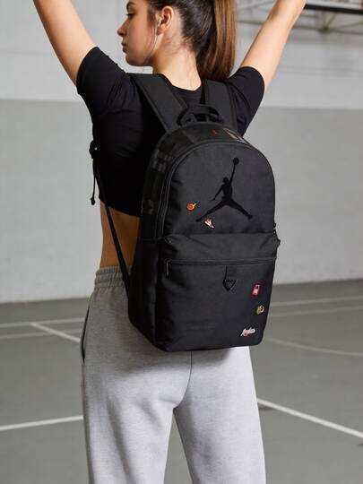 Nike Sporty And Casual Backpack, School Bag, Outdoor Travel Backpack, Everyday Stylish Backpack JD2423004AD-001. Dimensions: Approximately 29.2*16.5*49.5cm.