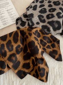 1pc Chic Leopard Print Scrunchie, Versatile Hair Tie, Elegant Ponytail Holder, Hair Accessories - Multicolor - View 2